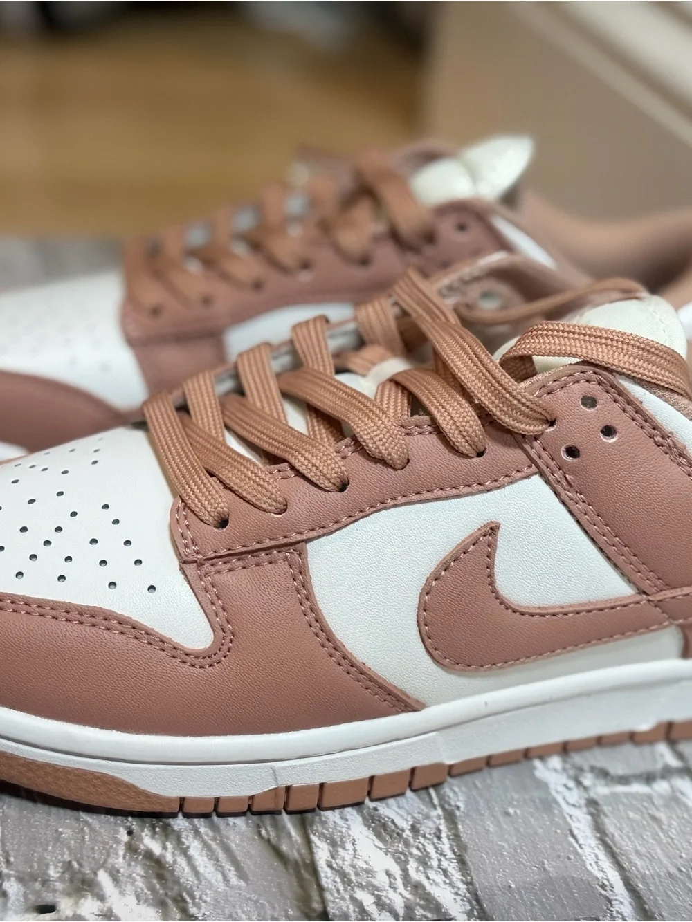 Nike stylish low